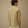 Chemise à manches courtes boutonnée en mussola léger