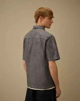 Chemise à manches courtes en chambray boutonnée