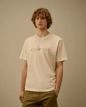 Chemise à manches courtes en jersey 30/1 avec logo sur la poitrine