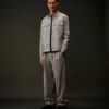 Chemise à manches longues boutonnée en gabardine de la Metropolis Series