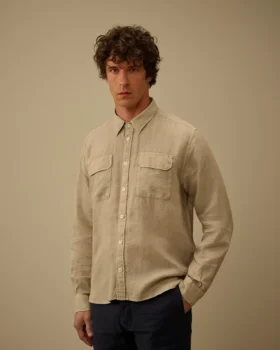 Chemise à manches longues en lin avec boutons