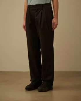 Pantalon ample à pinces en gabardine de coton