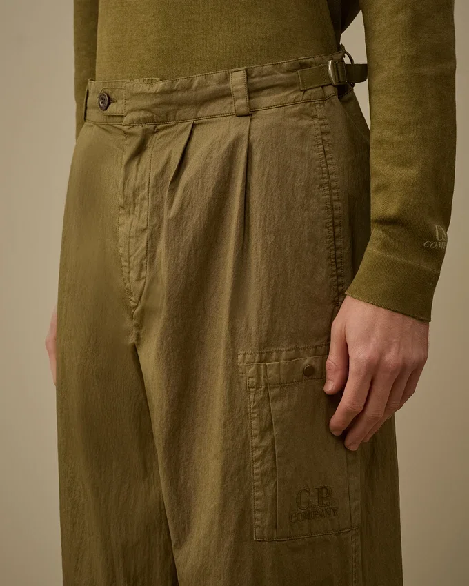 Pantalon cargo ample en 50 Fili Wax