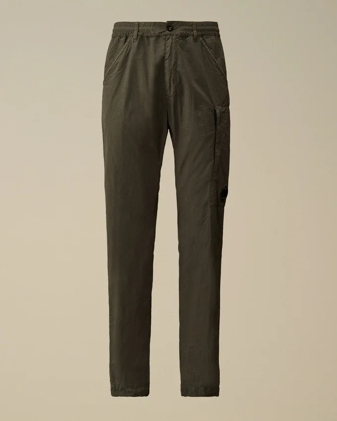 Pantalon cargo droit en Flatt Nylon
