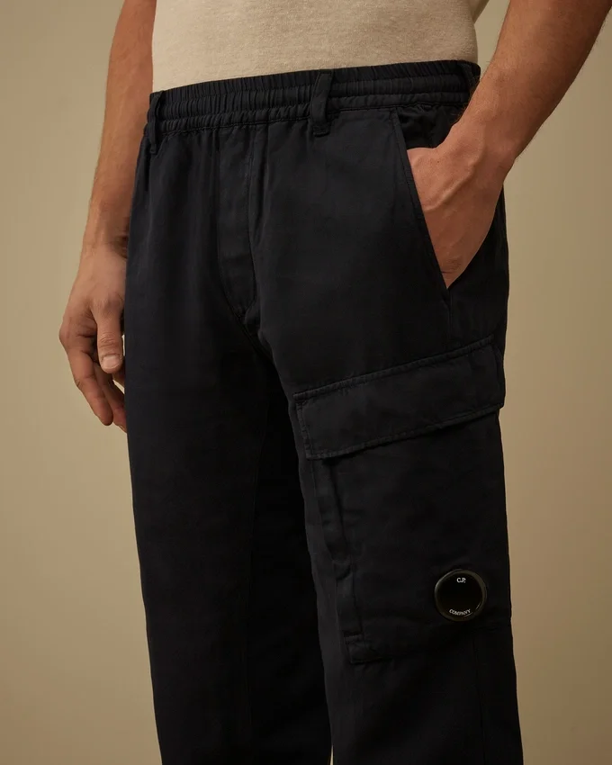 Pantalon cargo élastiqué en coton/lin avec détails « Lens »