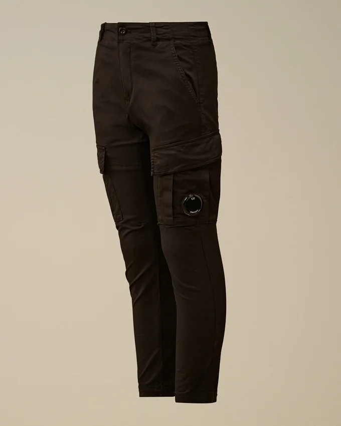 Pantalon cargo U16 en gabardine stretch avec motif « Lens »