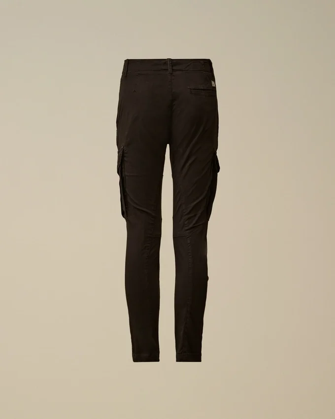 Pantalon cargo U16 en gabardine stretch avec motif « Lens »