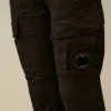 Pantalon cargo U16 en gabardine stretch avec motif « Lens »