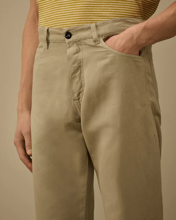 Pantalon en coton/lin sans coutures latérales