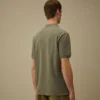 Polo à manches courtes en piqué 24/1 teint à la pigmentation