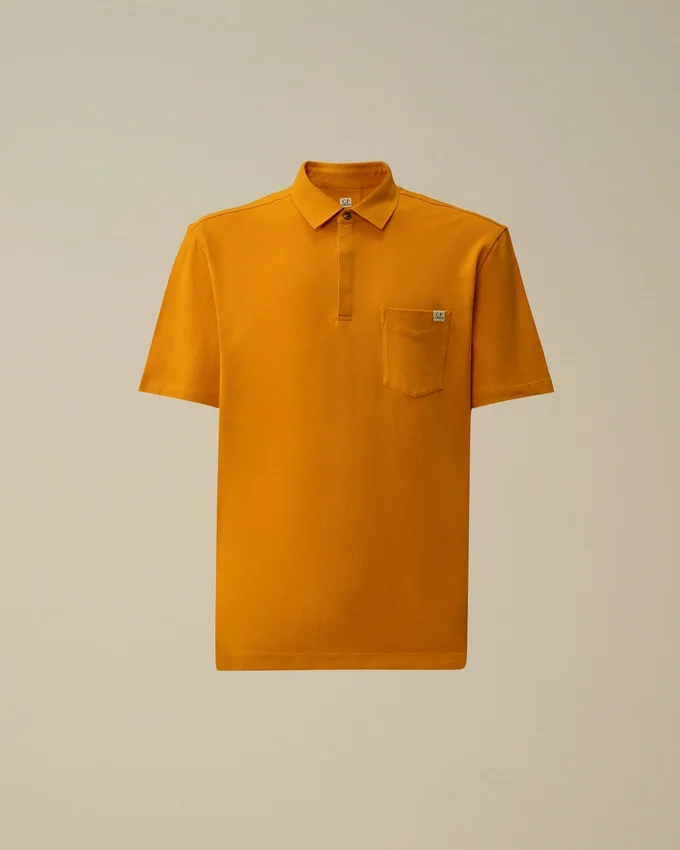 Polo à manches courtes et poche poitrine en piqué extensible