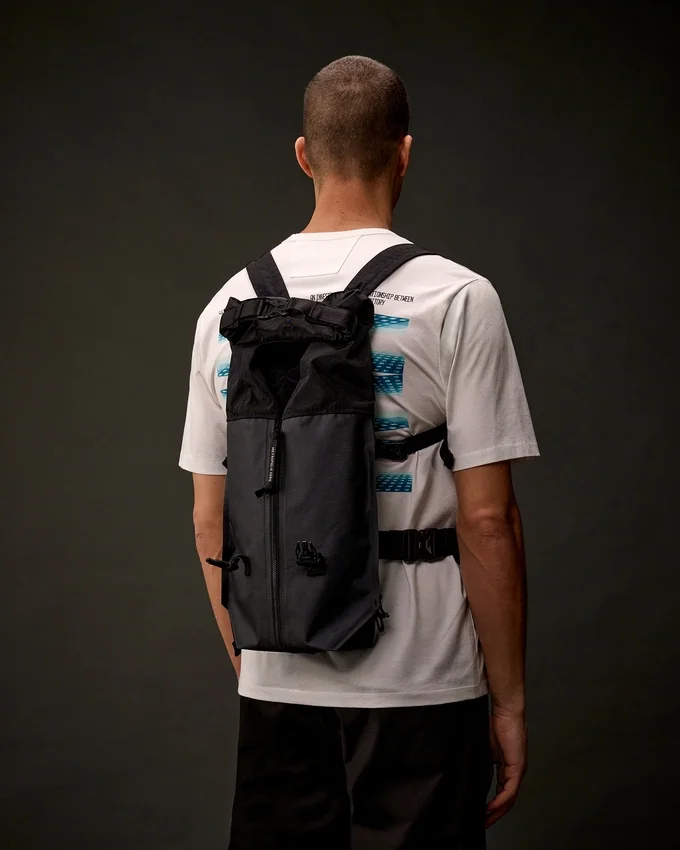 Sac à dos transformable de la Metropolis Series avec empiècements en caoutchouc