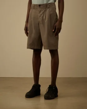 Short ample à pinces en gabardine de coton