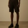 Short de sport cargo en polaire à motif diagonal en relief