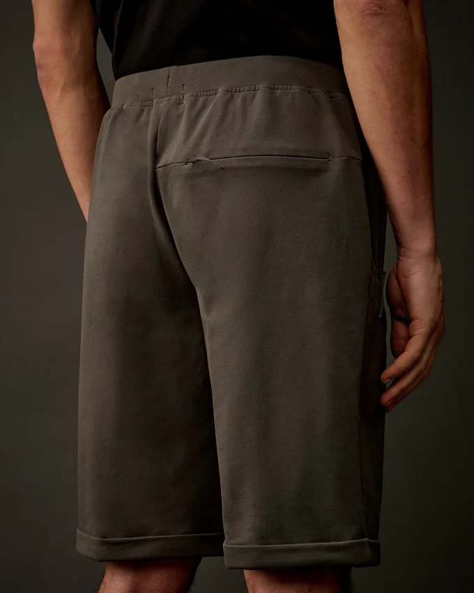 Short de survêtement cargo en polaire extensible de la Metropolis Series