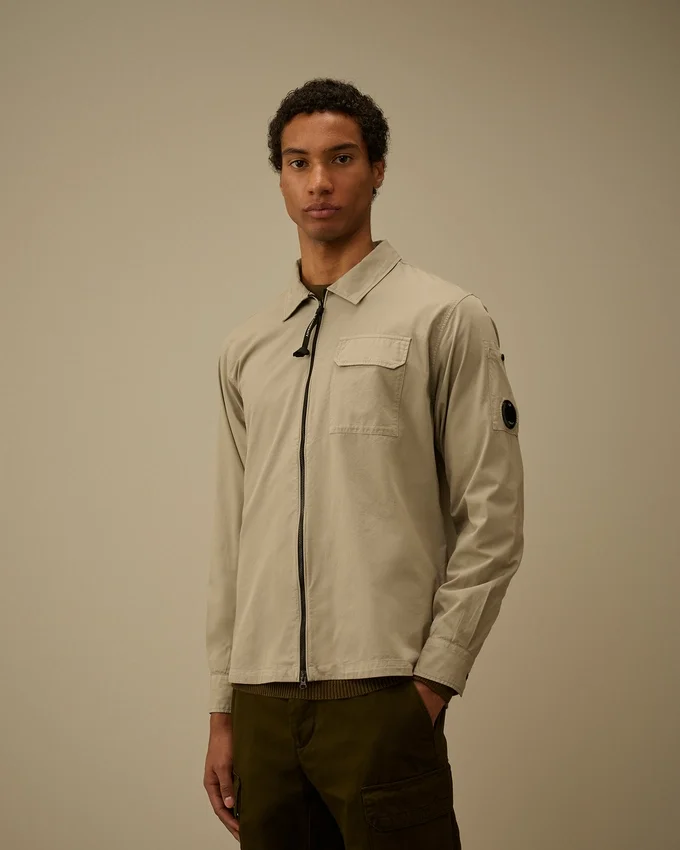 Surchemise zippée en gabardine biologique avec Lens