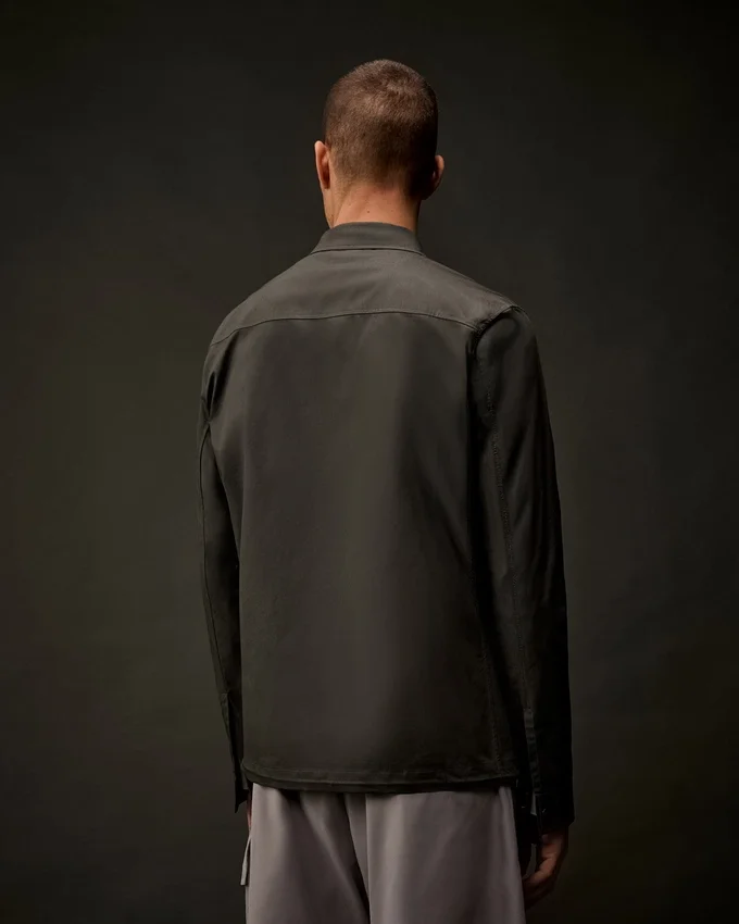 Surchemise zippée en gabardine de la Metropolis Series