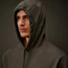 Sweat à capuche en polaire stretch de la Metropolis Series