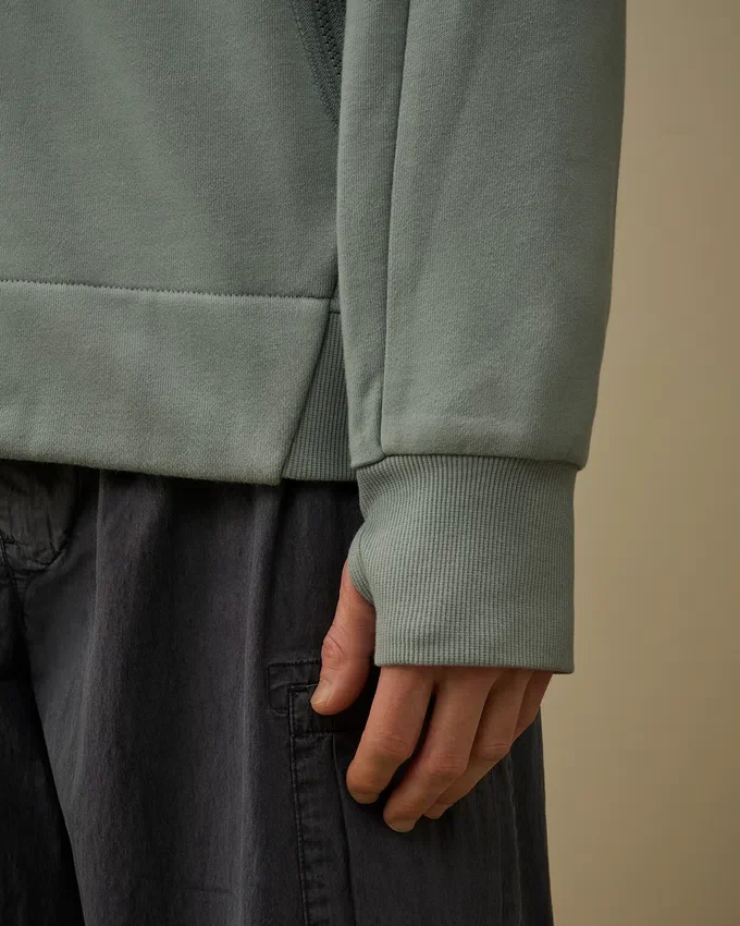 Sweat à capuche zippé en polaire diagonale gaufrée