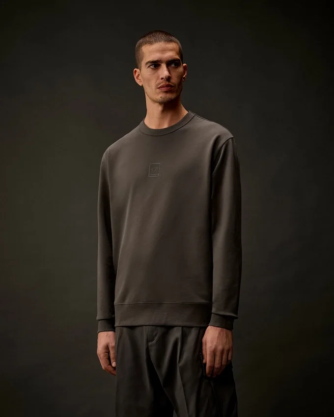 Sweat-shirt à col rond en polaire stretch de la Metropolis Series