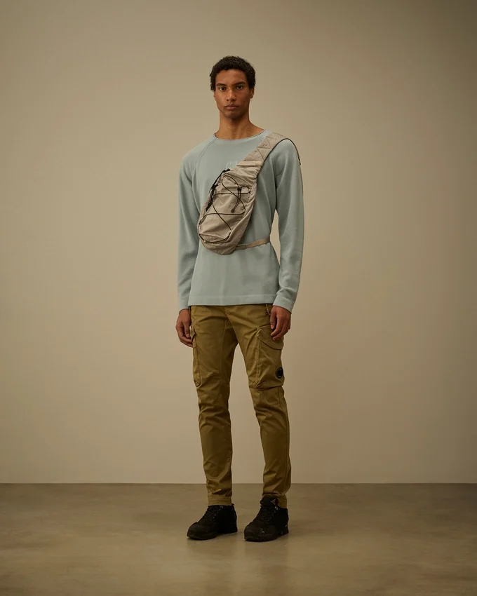 Sweats à col montant en piqué épais teint en pigment