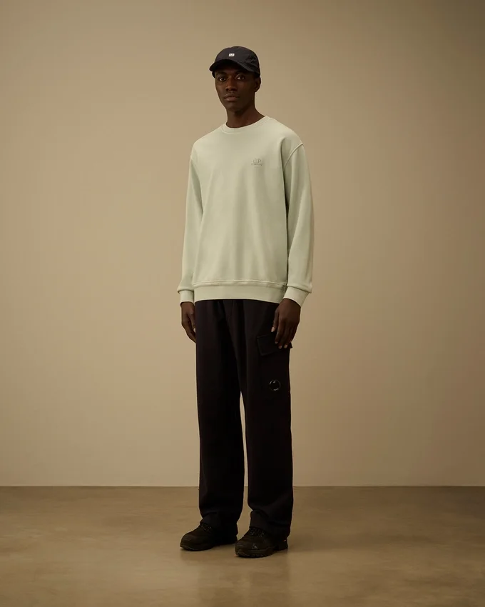 Sweats à col rond en molleton de coton à armure diagonale, teint par réserve, avec logo