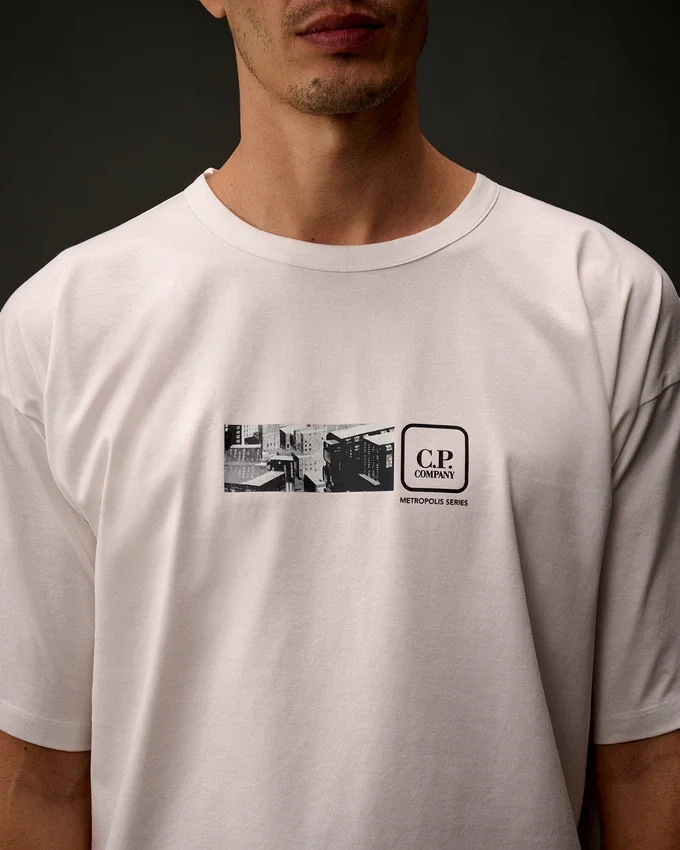 T-shirt à manches courtes en jersey mercerisé de la Metropolis Series avec broderie dans le dos