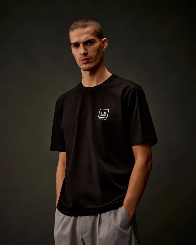 T-shirt à manches courtes en jersey mercerisé de la Metropolis Series avec logo imprimé