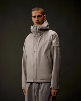 Veste à capuche HyST de la Metropolis Series