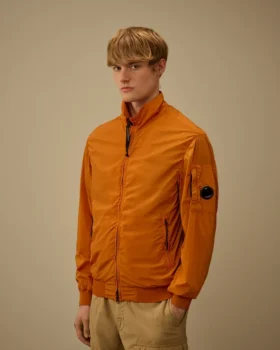 Veste courte à Lens en Nycra-R