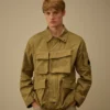 Veste en sergé avec fermeture à glissière pour les lunettes de soleil
